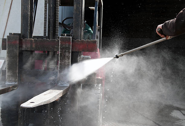 Why Choose Our Certified Pressure Washing Experts for Your Project Needs in Atascocita, TX?